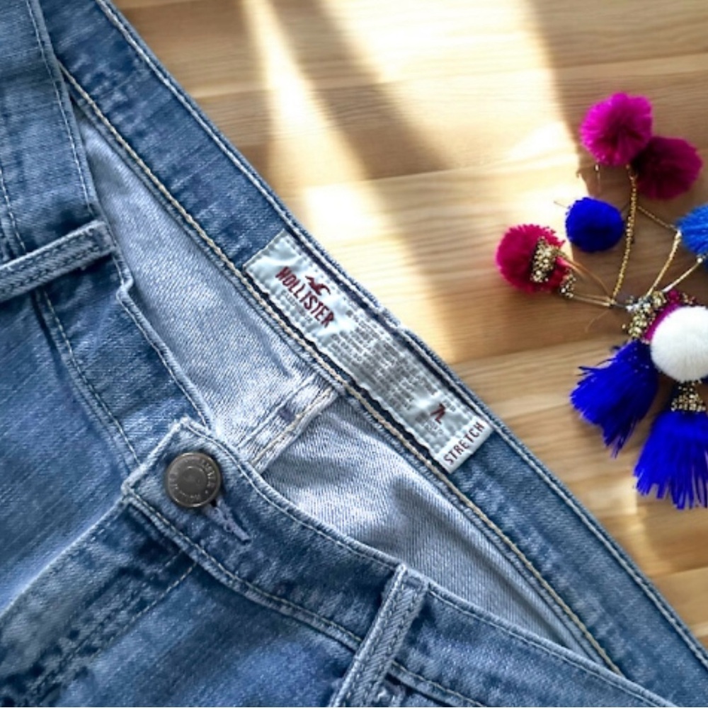 Hollister Vintage Y2K Classic Low Rise Blue Denim Flare Jeans 5/7 - Picture 3 of 11
